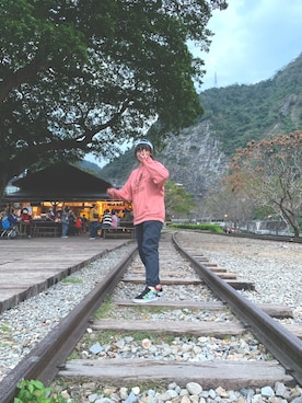 「roots（ルーツ）のアイテム（帽子）」を使った、August  KUNさん（レディース・164cm）の冬コーディネート