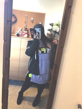 「パープル×黒」｜「アイテム（帽子）」を使った、osuzuさん（レディース・148cm）の秋コーディネート