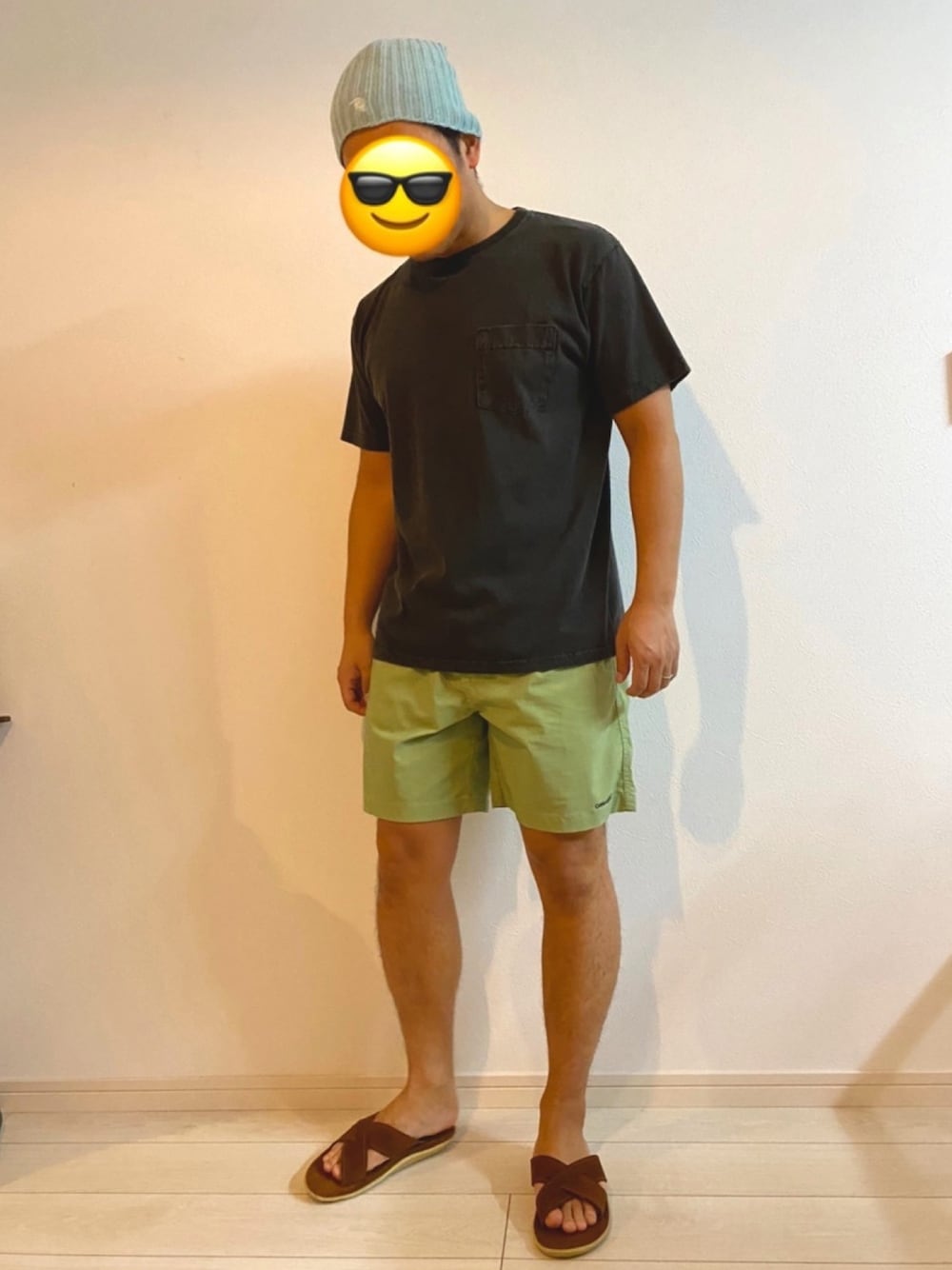 「ポケットＴシャツ、tcss、Ron Herman、ビーニー、メンズコーデ、大人カジュアル、シンプルスタイル」｜「Ron Hermanのアイテム（ニットキャップ/ビーニー、グリーン系）」を使った、oyabaka jさん（メンズ・168cm）の夏コーディネートの1枚目の写真