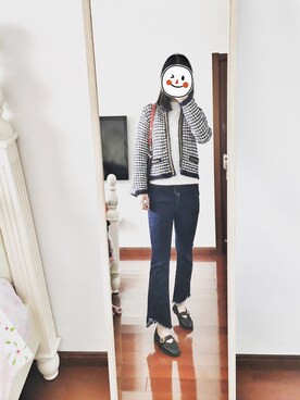 「CINEMA CLUB（シネマクラブ）のアイテム（デニムパンツ、ブルー系）」を使った、NYRachelNYさん（レディース・162cm）の春コーディネート