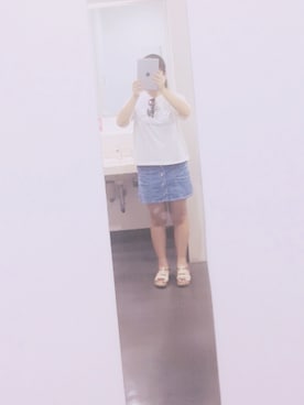 「GU（ジーユー）のアイテム（Denim skirt、ブルー系）」を使った、侑愛さん（レディース・149cm）の夏コーディネート