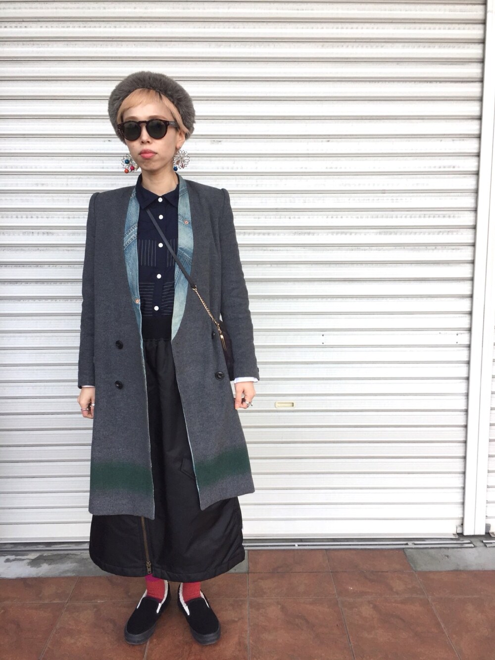 「kolor、VANS、ファーヘアバンド、beamsboy、RBS」｜「kolorのアイテム（ジャケット/アウター、グレー系）」を使った、adocoaさん（レディース・162cm）の冬コーディネートの1枚目の写真