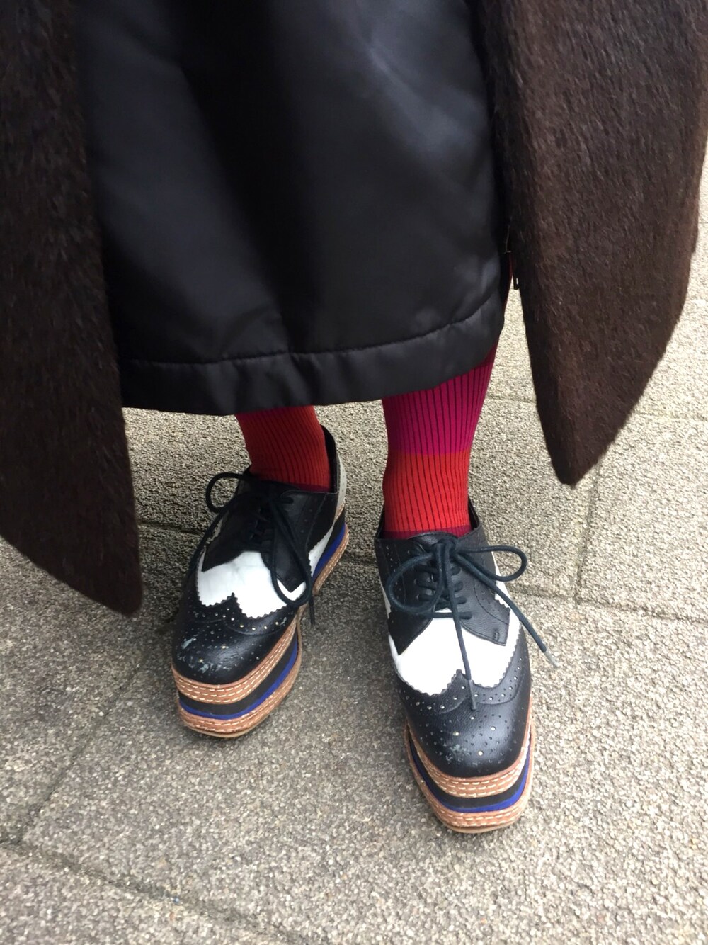 「RBS、JEFFREY CAMPBELL、厚底、ブラウン」｜「Jeffrey Campbellのアイテム（シューズ、その他）」を使った、adocoaさん（レディース・162cm）の冬コーディネートの1枚目の写真