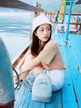 「initial（イニシャル）のアイテム（キャップ）」を使った、queeniesumさん（レディース・158cm）の冬コーディネート