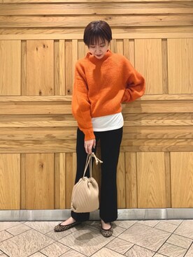 「スタッフセンバツ」｜「アイテム（バレエシューズ）」を使った、アンヌさん（レディース・166cm）の秋コーディネート