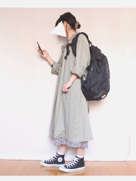 「ミラーレス一眼」｜memeさん（レディース・156cm）の春コーディネート