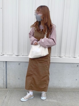 「chocomee（チョコミー）のアイテム（Tシャツ/カットソー）」を使った、waさん（レディース・153cm）の秋コーディネート