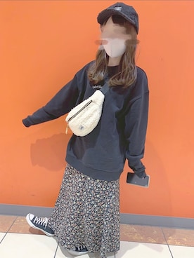 「Lee（リー）のアイテム（ボディバッグ/ウエストポーチ）」を使った、waさん（レディース・153cm）の秋コーディネート