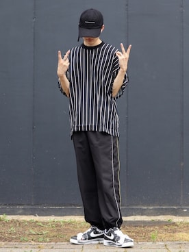 「ADER error（アーダーエラー）のアイテム（パンツ）」を使った、かざまくんさん（メンズ・176cm）の夏コーディネート