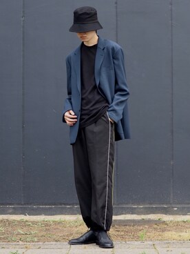 「ADER error（アーダーエラー）のアイテム（パンツ）」を使った、かざまくんさん（メンズ・176cm）の秋コーディネート