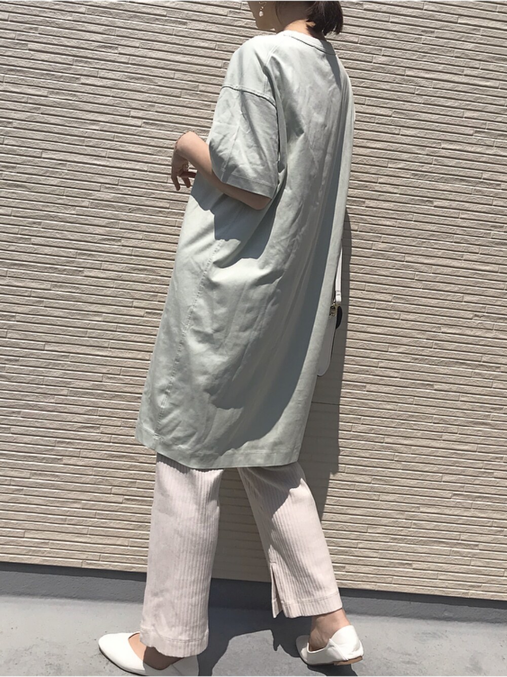 「オトナカジュアル、カジュアルコーデ、ゆるコーデ、おしゃれさんと繋がりたい、休日スタイル、ママファッション、UNIQLO、UNIQLO U、ユニクロ、ユニクロコーデ」｜「UNIQLOのアイテム（Tシャツ/カットソー、グリーン系）」を使った、co_co_nanaさん（レディース・163cm）の春コーディネートの1枚目の写真