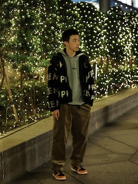 「ROKIT（ロキット）のアイテム（トップス）」を使った、リュウ ショウキンさん（メンズ・172cm）の冬コーディネート