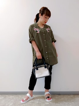 「シルバー」｜「アイテム（チュニック）」を使った、Yuuuccaさん（レディース・155cm）の夏コーディネート
