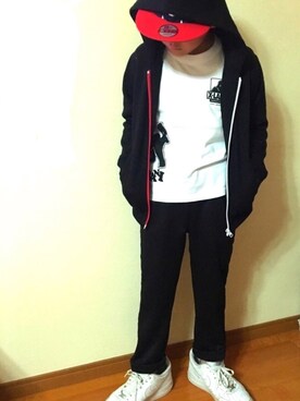 HALU ⑰⑨SENAさん（キッズ・135cm）の春コーディネート