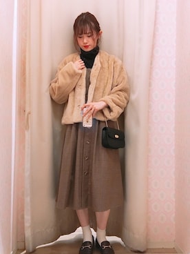 「earth music&ecology（アースミュージックアンドエコロジー）のアイテム（ノーカラージャケット）」を使った、amiさん（レディース・164cm）の冬コーディネート