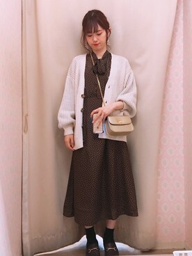「earth music&ecology（アースミュージックアンドエコロジー）のチェーンミニショルダーバッグ　＊（ショルダーバッグ）」を使った、amiさん（レディース・164cm）の冬コーディネート