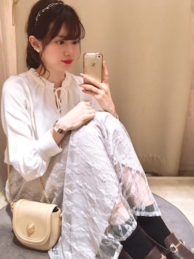 「earth music&ecology（アースミュージックアンドエコロジー）のアイテム（トートバッグ）」を使った、amiさん（レディース・164cm）の冬コーディネート