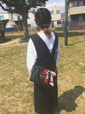 「GU（ジーユー）のアイテム（つなぎ/オールインワン）」を使った、ByuOkieAさん（レディース・155cm）の春コーディネート