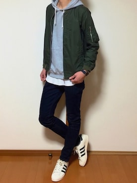 「ロング丈」｜「アイテム（ブルゾン）」を使った、Tさん（メンズ・180cm）の冬コーディネート