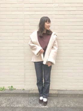 「アイボリー」｜「アイテム（ムートンコート）」を使った、yuka tanakaさん（レディース・160cm）の秋コーディネート