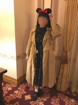 「フリルネック」｜「アイテム（トレンチコート）」を使った、イトさん（レディース・158cm）の春コーディネート