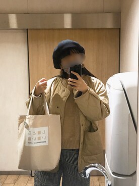 「ベージュ×ブラック」｜「アイテム（ブルゾン）」を使った、イトさん（レディース・158cm）の冬コーディネート