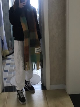「国潮」｜「アイテム（ライダースジャケット）」を使った、Cici林萬一さん（レディース・165cm）の冬コーディネート