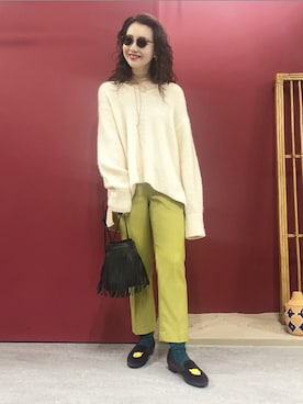 「tricker's」｜「アイテム（スリッポン）」を使った、ウエダ シホさん（レディース・157cm）の秋コーディネート