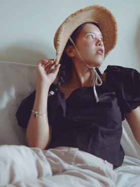 「MONKI」｜「アイテム（チノパンツ）」を使った、oceanbutnoneさん（レディース・162cm）の秋コーディネート