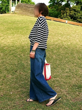 「アイテム（トートバッグ、レッド系）」を使った、Yamacoさん（レディース・158cm）の春コーディネート