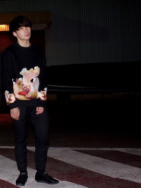 「GIVENCHY（ジバンシイ）のアイテム（スウェット）」を使った、______r03さん（メンズ・171cm）の冬コーディネート