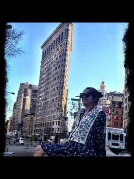 「Anthropologie（アンソロポロジー）のアイテム（チュニック）」を使った、Mayra Boothe さん（レディース・155cm）の春コーディネート