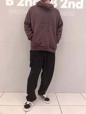 「OURET（オーレット）のアイテム（パーカー）」を使った、minamiさん（メンズ・173cm）の秋コーディネート