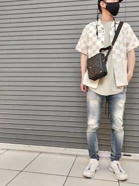 「OURET（オーレット）のアイテム（トップス）」を使った、minamiさん（メンズ・173cm）の春コーディネート