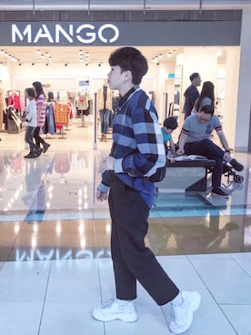 「NET（ネット）のアイテム（シューズ）」を使った、Joe Suさん（メンズ・156cm）の春コーディネート