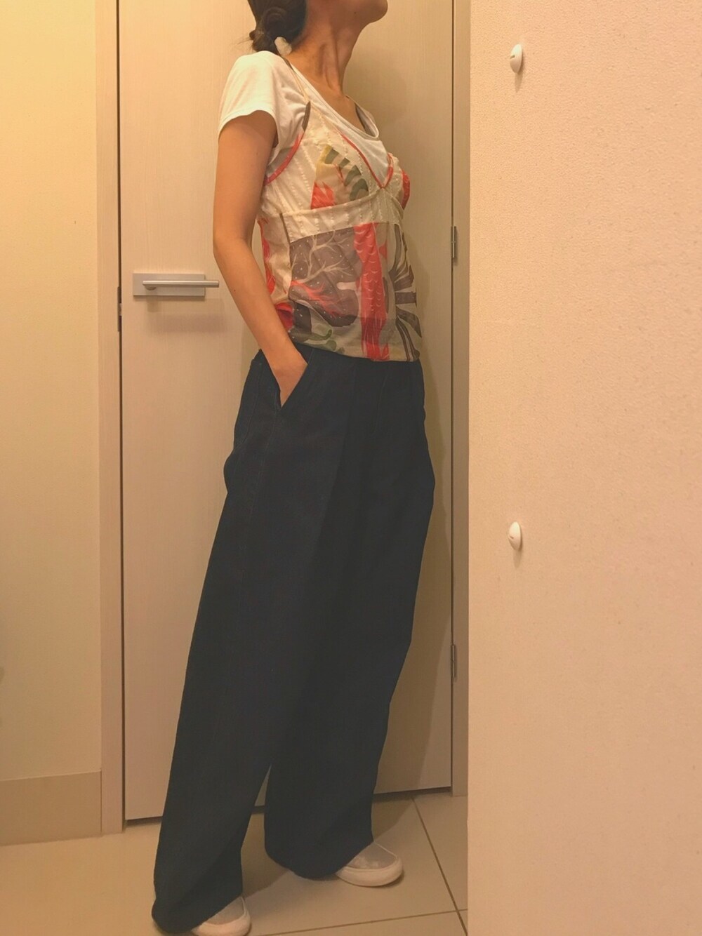 「Diesel、GU、セールで買いました」｜「GUのアイテム（デニムパンツ、ブルー系）」を使った、CHIさん（レディース・160cm）の秋コーディネートの1枚目の写真