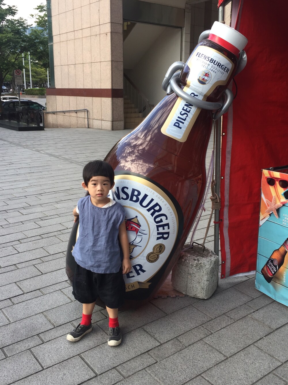 「no brandのアイテム（トップス、ブルー系）」を使った、Heaven Taiさん（キッズ・90cm）の夏コーディネートの1枚目の写真
