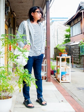 「417 EDIFICE（フォーワンセブンエディフィス）のアイテム（パーカー）」を使った、えてるさん（メンズ・159cm）の秋コーディネート