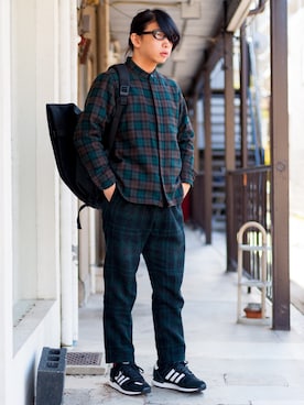 「WHITE MOUNTAINEERING（ホワイトマウンテニアリング）のアイテム（その他パンツ）」を使った、えてるさん（メンズ・159cm）の秋コーディネート