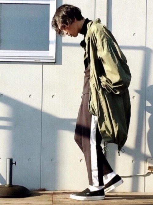 kazu使用「URBAN RESEARCH DOORS MENS（DOORS 起毛スムースモックネックカットソー）」的時尚穿搭