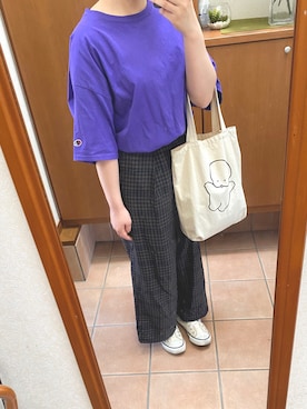 「earth music&ecology（アースミュージックアンドエコロジー）のアイテム（その他パンツ、ブラウン系）」を使った、ぽさん（レディース・161cm）の夏コーディネート