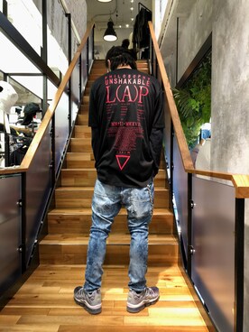 「ISAMU KATAYAMA BACKLASH（イサムカタヤマバックラッシュ）のアイテム（パンツ）」を使った、Takatoshi Tsudaさん（メンズ・170cm）の春コーディネート