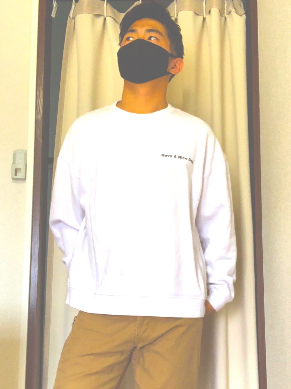 「休日スタイル、おしゃれさんと繋がりたい、ストリート、古着、低身長、カメラマンさんと繋がりたい、お気に入りブランド、いいね、save、フォローお願いします🤑、秋のコーデ、オーバーサイズ」｜「SIDEWAY STANCEのアイテム（スウェット、ホワイト系）」を使った、G_lber🎸🎵さん（メンズ・170cm）の秋コーディネートの1枚目の写真