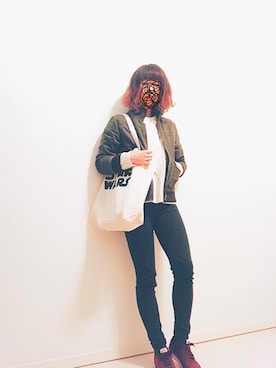 「GU（ジーユー）のアイテム（ニット/セーター、ホワイト系）」を使った、mgmgさん（レディース・165cm）の冬コーディネート