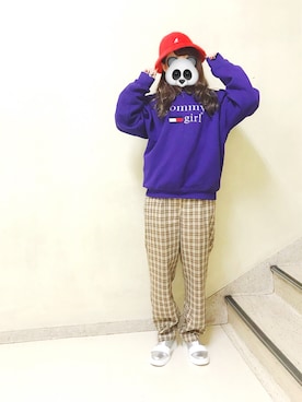「TOMMY HILFIGER」｜「アイテム（スリッポン）」を使った、さ  きさん（レディース・164cm）の冬コーディネート