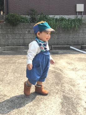 「ワークキャップ」｜「アイテム（サロペット/オーバーオール）」を使った、ゆーせいさん（キッズ・70cm）の春コーディネート