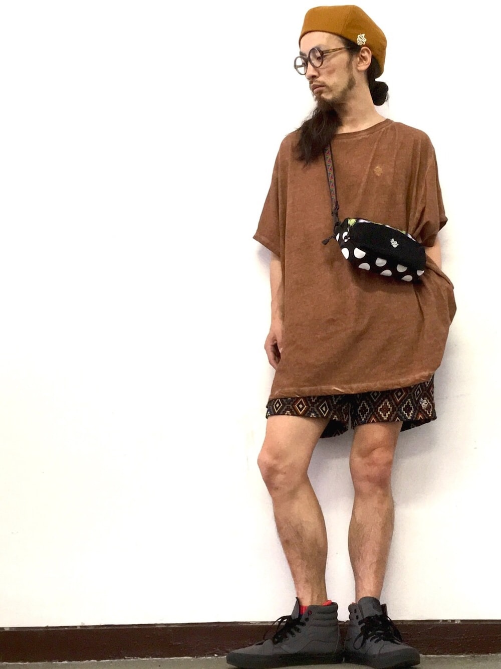 「ALDIES、カジュアル、ベレー帽、ベレー帽推奨委員会、ビッグシルエット、ショートパンツ、ワンピース、夏、WEAR昭和部、静岡」｜「ALDIESのPripera Beret プリペラベレー（ハンチング/ベレー帽、ブラウン系）」を使った、りょうさん（メンズ・171cm）の夏コーディネートの1枚目の写真