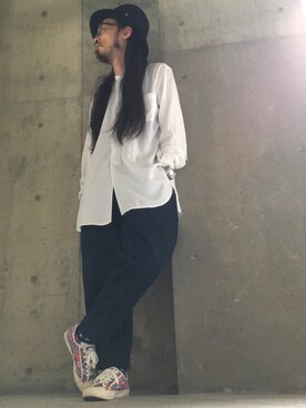 「JULIEN DAVID（ジュリエンデビッド）のアイテム（シューズ）」を使った、りょうさん（メンズ・171cm）の秋コーディネート