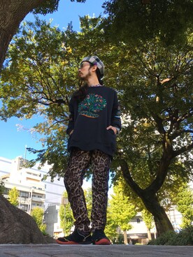 「ベレー帽推奨委員会」｜「アイテム（スウェット）」を使った、りょうさん（メンズ・171cm）の秋コーディネート