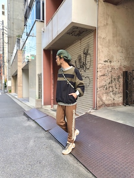 「ベレー帽推奨委員会」｜「アイテム（スウェット）」を使った、りょうさん（メンズ・171cm）の秋コーディネート